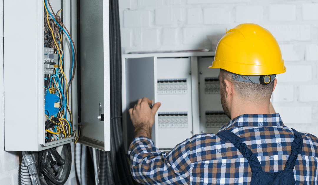 Fuse or Circuit Breaker: Which Safeguards Your Home Better?